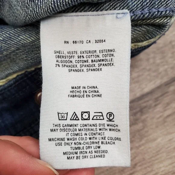 Pilcro Anthropologie Denim Jacket Womens Medium Blue Distressed Letterpress - Picture 8 of 11